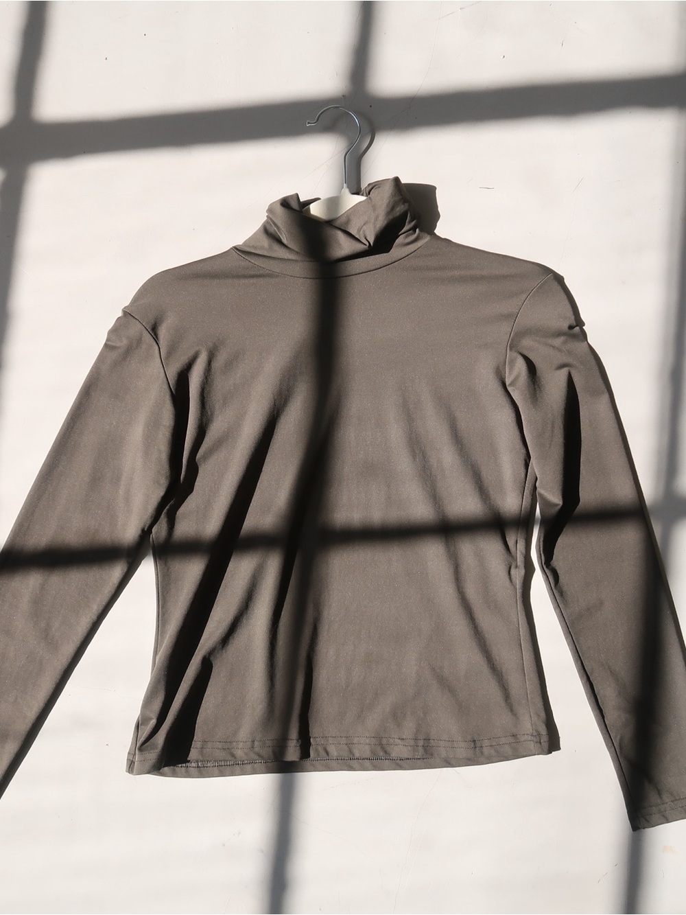 Y2K French Vintage Olive Mock Neck Turtleneck Stretch Top  Minimalist